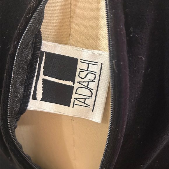 Tadashi Long Black Velvet Dress - Picture 9 of 10